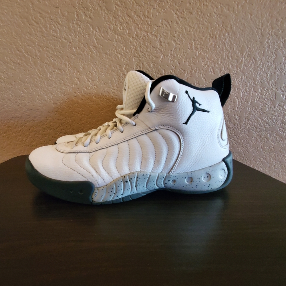 White Air Jordan Mens Shoes